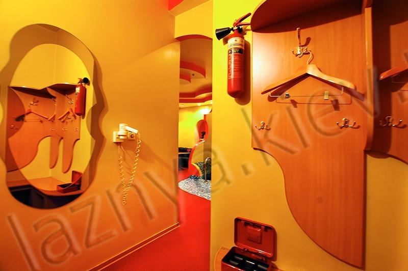 Оздоровчий комплекс «Леон» відгуки, лазня/сауна Київ Дніпровський район М. Лівобережна, вул. Комбінатна, 6, фото, адреса з картою проїзду.