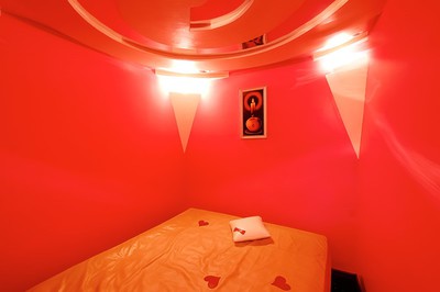 Оздоровчий комплекс «Леон» відгуки, лазня/сауна Київ Дніпровський район М. Лівобережна, вул. Комбінатна, 6, фото, адреса з картою проїзду.