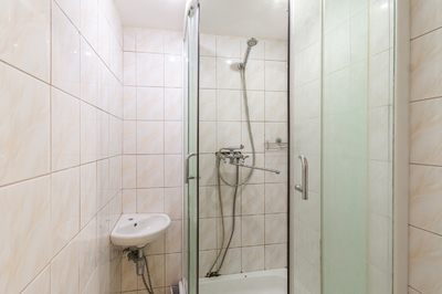 Сауна, лазня Сауна «Жара», Киев відгуки, фото, адреса - laznya.kiev.ua Сауна «Жара» відгуки, лазня/сауна Киев Дарницкий район бул. Дарницкий, 5, фото, адреса з картою проїзду.