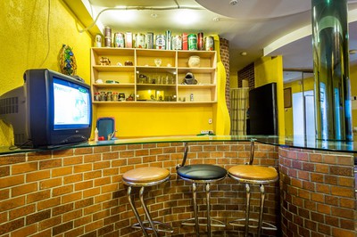 Сауна, лазня Сауна «Жара», Киев відгуки, фото, адреса - laznya.kiev.ua Сауна «Жара» відгуки, лазня/сауна Киев Дарницкий район бул. Дарницкий, 5, фото, адреса з картою проїзду.