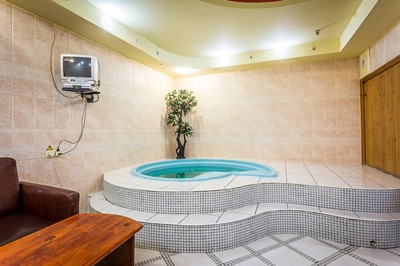 Сауна, лазня Сауна «Жара», Киев відгуки, фото, адреса - laznya.kiev.ua Сауна «Жара» відгуки, лазня/сауна Киев Дарницкий район бул. Дарницкий, 5, фото, адреса з картою проїзду.