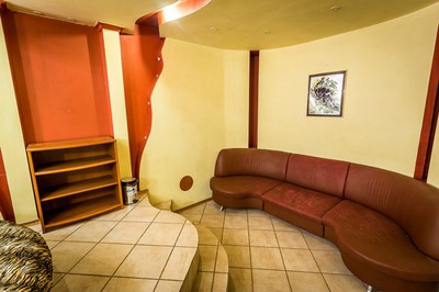 Сауна, лазня Сауна «Жара», Киев відгуки, фото, адреса - laznya.kiev.ua Сауна «Жара» відгуки, лазня/сауна Киев Дарницкий район бул. Дарницкий, 5, фото, адреса з картою проїзду.