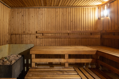 Сауна, лазня Сауна «Жара», Киев відгуки, фото, адреса - laznya.kiev.ua Сауна «Жара» відгуки, лазня/сауна Киев Дарницкий район бул. Дарницкий, 5, фото, адреса з картою проїзду.