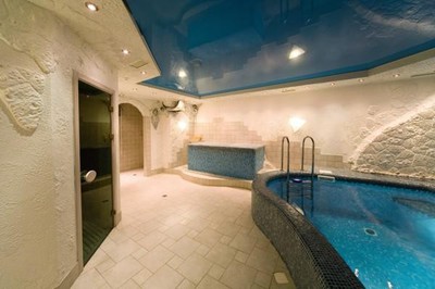 Комплекс «Калипсо» відгуки, лазня/сауна Киев Голосеевский район ул.Саперно-Слободская, 8, фото, адреса з картою проїзду.