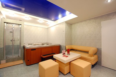 Комплекс саун «Софіївський Посад» відгуки, лазня/сауна Софіївська Борщагівка  район Софіївська Борщагівка, вул. Київська 81/2, фото, адреса з картою проїзду.