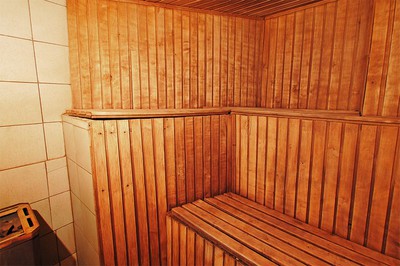 Русская баня на Осокорках відгуки, лазня/сауна Киев Дарницкий район ул. Садовая, 93 (93-я линия, 3,5 км от м. Славутич), фото, адреса з картою проїзду.