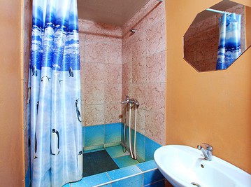 Русская баня на Осокорках відгуки, лазня/сауна Киев Дарницкий район ул. Садовая, 93 (93-я линия, 3,5 км от м. Славутич), фото, адреса з картою проїзду.