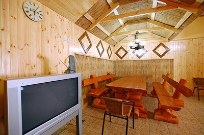 Сауна, лазня ЭКО баня «Банный двор на Троещине», Киев відгуки, фото, адреса - laznya.kiev.ua ЭКО баня «Банный двор на Троещине» відгуки, лазня/сауна Киев Деснянский район с. Троещина (въезд с улицы Деснянской на Толстого), фото, адреса з картою проїзду.