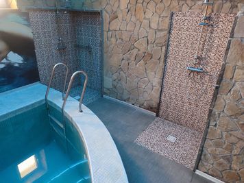 Сауна Лісова відгуки, лазня/сауна Київ Деснянський район вул. Братиславська, 14-Б, фото, адреса з картою проїзду.