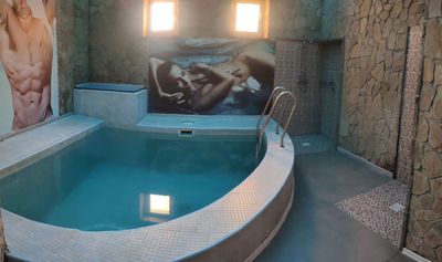 Сауна Лісова відгуки, лазня/сауна Київ Деснянський район вул. Братиславська, 14-Б, фото, адреса з картою проїзду.