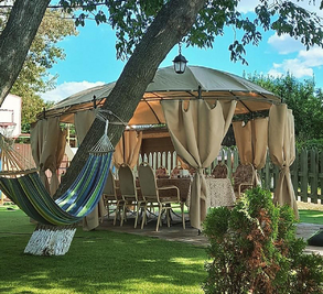 БаніХата відгуки, лазня/сауна Київ Дарницький район м.Славутич. 39-я Садова 1Д. Від метро Славутич 2 хвилини на машині або 10 хвилин пішки, фото, адреса з картою проїзду.