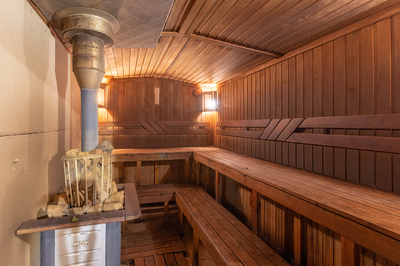 Баня на дровах «Изумрудная» відгуки, лазня/сауна Киев Оболонский район ул. Приречная, 32 (на берегу Днепра), фото, адреса з картою проїзду.