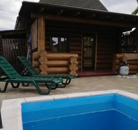 «БАНЕЧКА» на дровах у Гатному. відгуки, лазня/сауна Київ Голосіївський район Гатне вул. Юнацька, фото, адреса з картою проїзду.