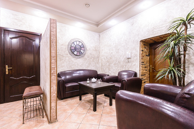 Закарпатська колиба відгуки, лазня/сауна Київ Шевченківський район ул. Богдана Гаврилишина 12/16, вхід із ресторану, фото, адреса з картою проїзду.