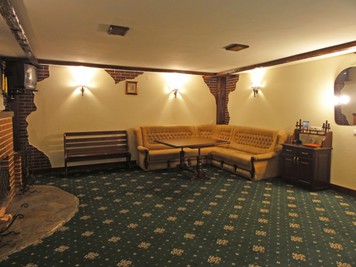 Сауна, лазня Сауни готельного комплексу «Червона Калина» на Дніпрі, Київ відгуки, фото, адреса - laznya.kiev.ua Сауни готельного комплексу «Червона Калина» на Дніпрі відгуки, лазня/сауна Київ Деснянський район Проспект Романа Шухевича 7, Парк Муромець (Північний міст), фото, адреса з картою проїзду.