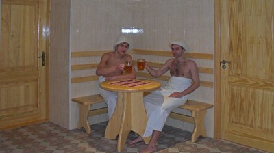 Сауна, лазня Сауни готельного комплексу «Червона Калина» на Дніпрі, Київ відгуки, фото, адреса - laznya.kiev.ua Сауни готельного комплексу «Червона Калина» на Дніпрі відгуки, лазня/сауна Київ Деснянський район Проспект Романа Шухевича 7, Парк Муромець (Північний міст), фото, адреса з картою проїзду.