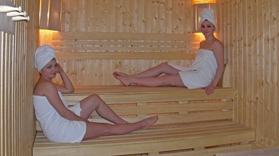 Сауна, лазня Сауни готельного комплексу «Червона Калина» на Дніпрі, Київ відгуки, фото, адреса - laznya.kiev.ua Сауни готельного комплексу «Червона Калина» на Дніпрі відгуки, лазня/сауна Київ Деснянський район Проспект Романа Шухевича 7, Парк Муромець (Північний міст), фото, адреса з картою проїзду.