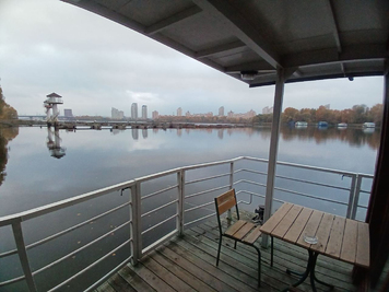 Сауна, лазня Сауни готельного комплексу «Червона Калина» на Дніпрі, Київ відгуки, фото, адреса - laznya.kiev.ua Сауни готельного комплексу «Червона Калина» на Дніпрі відгуки, лазня/сауна Київ Деснянський район Проспект Романа Шухевича 7, Парк Муромець (Північний міст), фото, адреса з картою проїзду.