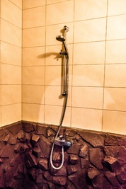 Лазня «Шато Містик» на дровах з Теплим і Холодним басейнами!!! відгуки, лазня/сауна Київ Дарницький район Бортничі, ул.Евгенія Харченко, 39, фото, адреса з картою проїзду.