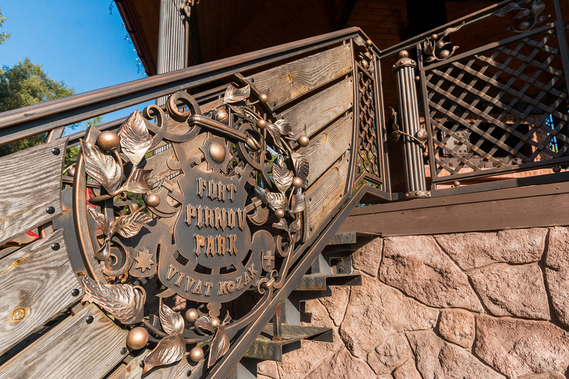 Заміський комплекс під Києвом «FORT PIRNOV PARK» (25 хв. від Києва) відгуки, лазня/сауна Київ Оболонський район Київська область, Вишгородський район, с. Пірнове, вул. Дубовий Гай 1 (25 хв. від Києва), фото, адреса з картою проїзду.