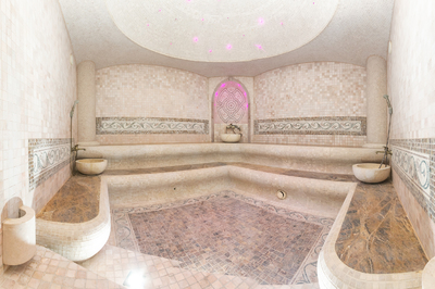 «Banya Club» банный комплекс с рестораном відгуки, лазня/сауна Киев Святошинский район ул. Максима Железняка, 3, фото, адреса з картою проїзду.