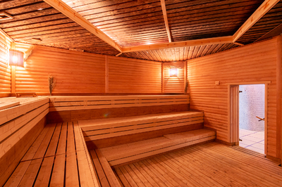 «Banya Club» банный комплекс с рестораном відгуки, лазня/сауна Киев Святошинский район ул. Максима Железняка, 3, фото, адреса з картою проїзду.