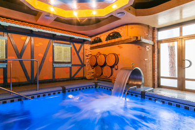 «Banya Club» банный комплекс с рестораном відгуки, лазня/сауна Киев Святошинский район ул. Максима Железняка, 3, фото, адреса з картою проїзду.