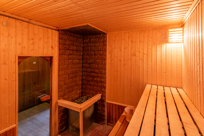 «Banya Club» банный комплекс с рестораном відгуки, лазня/сауна Киев Святошинский район ул. Максима Железняка, 3, фото, адреса з картою проїзду.