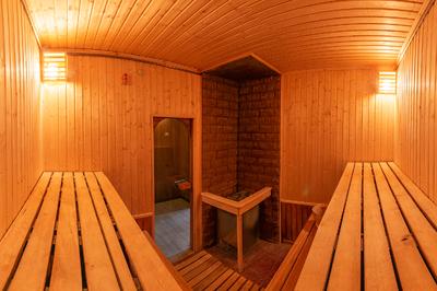 «Banya Club» банный комплекс с рестораном відгуки, лазня/сауна Киев Святошинский район ул. Максима Железняка, 3, фото, адреса з картою проїзду.