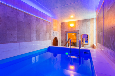 «Banya Club» банный комплекс с рестораном відгуки, лазня/сауна Киев Святошинский район ул. Максима Железняка, 3, фото, адреса з картою проїзду.