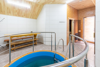 Баня на дровах «Пятница» у воды відгуки, лазня/сауна Киев Оболонский район Ул. Приречная, 37, фото, адреса з картою проїзду.