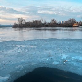 Плавучая баня на Днепре «ОстровОк» відгуки, лазня/сауна Киев Дарницкий район Переулок Осокорский, 17, фото, адреса з картою проїзду.