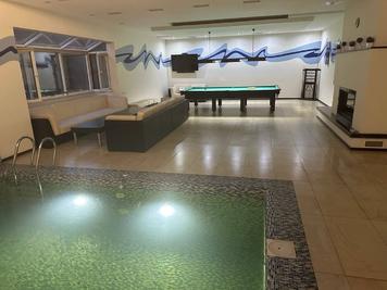 Дом с баней, бассейном, бильярдом «GOLDEN GATE» відгуки, лазня/сауна Новоселки  район ул. Оринина гора, 4а, Новоселки, Киевская область, фото, адреса з картою проїзду.