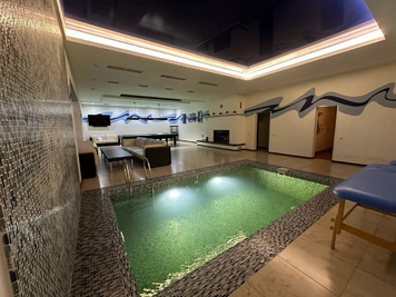 Дом с баней, бассейном, бильярдом «GOLDEN GATE» відгуки, лазня/сауна Новоселки  район ул. Оринина гора, 4а, Новоселки, Киевская область, фото, адреса з картою проїзду.