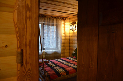 Банно-оздоровчий комплекс «Сосновий Бір» відгуки, лазня/сауна Київ Дарницький район вул. Лесна, 113, фото, адреса з картою проїзду.