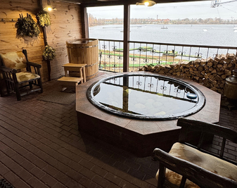 ЛАЗНЯ ЯХТА КИЇВ відгуки, лазня/сауна Київ Оболонський район вул. Богатирська, 26а, фото, адреса з картою проїзду.