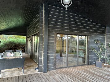 Баня Villa Malina на берегу Киевского моря с теплым бассейном. відгуки, лазня/сауна Лютиж  район улица Приморская, 92, Лютеж, Киевская область, фото, адреса з картою проїзду.