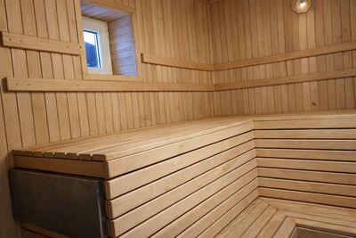 Баня на дровах відгуки, лазня/сауна Киев Дарницкий район ул. Иоганна Вольфганга Гетте, 5б, фото, адреса з картою проїзду.