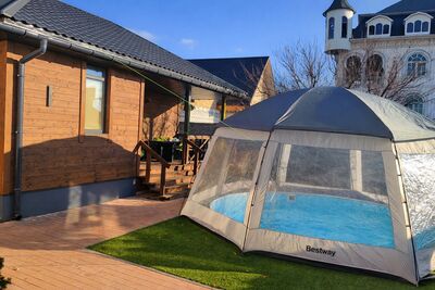 Баня на дровах відгуки, лазня/сауна Киев Дарницкий район ул. Иоганна Вольфганга Гетте, 5б, фото, адреса з картою проїзду.