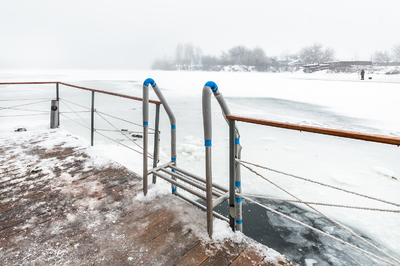 Комплекс бань на Дніпрі відгуки, лазня/сауна Київ Дарницький район Київ, просп. Миколи Бажана, вул. Осокорская, не далеко від ст. м. Славутич., фото, адреса з картою проїзду.