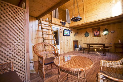 Сауна, лазня Баня на дровах на озере Радужном, Киев відгуки, фото, адреса - laznya.kiev.ua Баня на дровах на озере Радужном відгуки, лазня/сауна Киев Днепровский район ул. Марка Черемшины, 85, фото, адреса з картою проїзду.