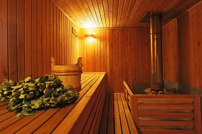 Сауна, лазня Баня на дровах на озере Радужном, Киев відгуки, фото, адреса - laznya.kiev.ua Баня на дровах на озере Радужном відгуки, лазня/сауна Киев Днепровский район ул. Марка Черемшины, 85, фото, адреса з картою проїзду.