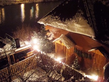 Сауна, лазня Баня на дровах на озере Радужном, Киев відгуки, фото, адреса - laznya.kiev.ua Баня на дровах на озере Радужном відгуки, лазня/сауна Киев Днепровский район ул. Марка Черемшины, 85, фото, адреса з картою проїзду.