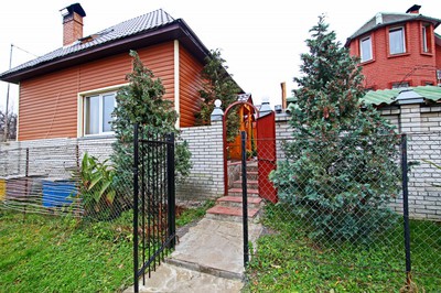 Сауна, лазня Баня на дровах на озере Радужном, Киев відгуки, фото, адреса - laznya.kiev.ua Баня на дровах на озере Радужном відгуки, лазня/сауна Киев Днепровский район ул. Марка Черемшины, 85, фото, адреса з картою проїзду.