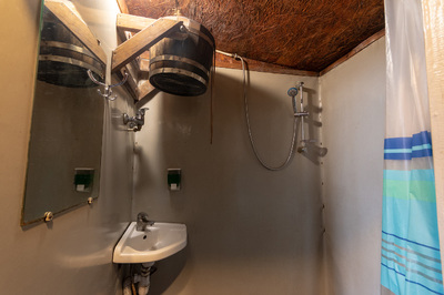 Баня на дровах «Причал» відгуки, лазня/сауна Киев Оболонский район пересечение ул. Героев Сталинграда и ул. Приречная спуск на залив Днепра Верблюд рыболовно-спортивная база ИЗУМРУДНАЯ, фото, адреса з картою проїзду.