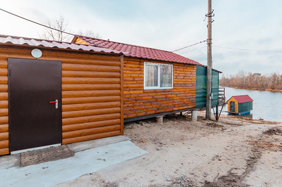 Баня на дровах «Причал» відгуки, лазня/сауна Киев Оболонский район пересечение ул. Героев Сталинграда и ул. Приречная спуск на залив Днепра Верблюд рыболовно-спортивная база ИЗУМРУДНАЯ, фото, адреса з картою проїзду.