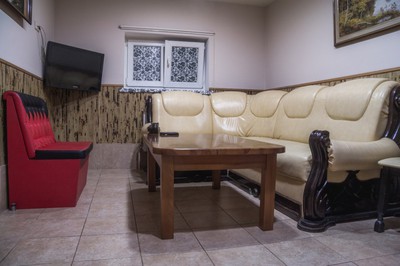 Сауна, лазня САУНА «ПАРИЛОЧКА», Киев відгуки, фото, адреса - laznya.kiev.ua САУНА «ПАРИЛОЧКА» відгуки, лазня/сауна Киев Святошинский район Кольцевая дорога, 54, фото, адреса з картою проїзду.