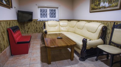 Сауна, лазня САУНА «ПАРИЛОЧКА», Киев відгуки, фото, адреса - laznya.kiev.ua САУНА «ПАРИЛОЧКА» відгуки, лазня/сауна Киев Святошинский район Кольцевая дорога, 54, фото, адреса з картою проїзду.