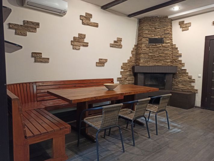 Сауна, лазня Баня під горіхом, Київ відгуки, фото, адреса - laznya.kiev.ua Баня під горіхом відгуки, лазня/сауна Київ Дарницький район дачний масив Садова 191, ділянка 40 (5 хв. від ст.м. Славутич або Осокорки), фото, адреса з картою проїзду.