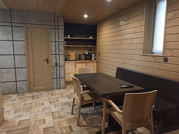 Сауна, лазня Баня під горіхом, Київ відгуки, фото, адреса - laznya.kiev.ua Баня під горіхом відгуки, лазня/сауна Київ Дарницький район дачний масив Садова 191, ділянка 40 (5 хв. від ст.м. Славутич або Осокорки), фото, адреса з картою проїзду.